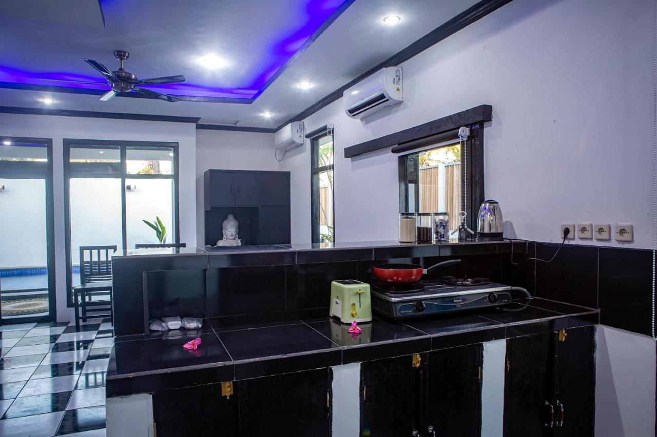 Sanctum Dive Villa With Private Pool Gili Trawangan Bagian luar foto